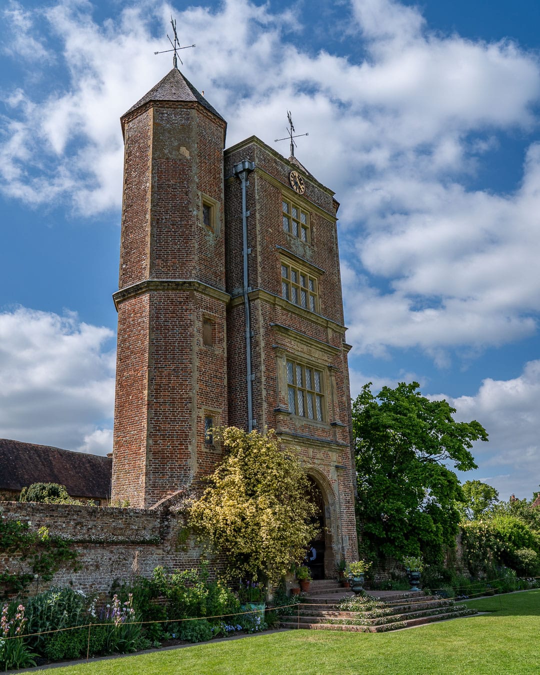 Det høje tårn i Sissinghurst Castle Garden